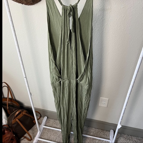Green Romper - Picture 3 of 6